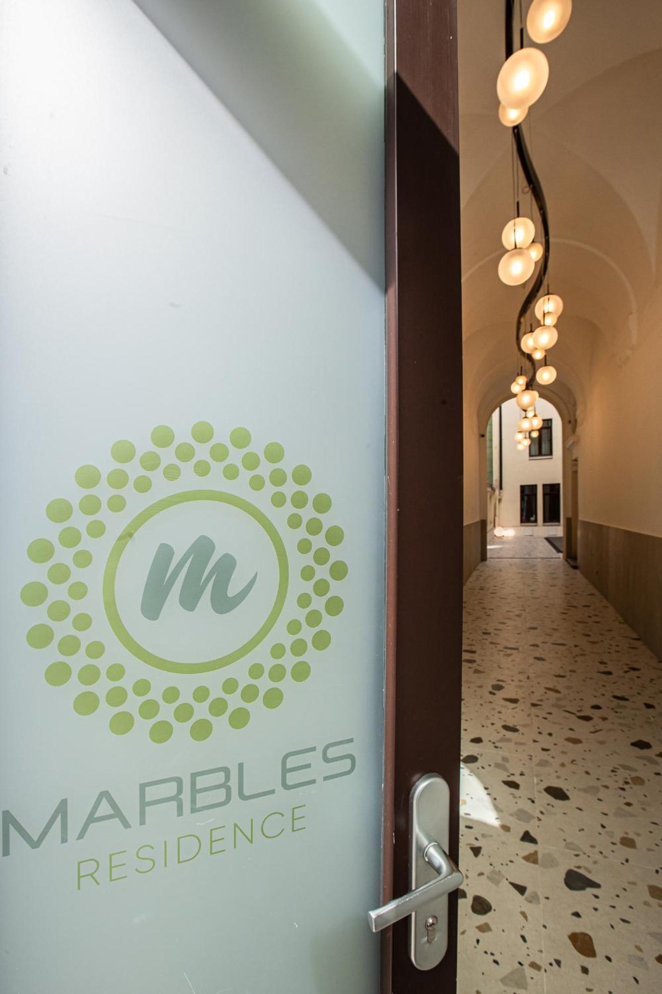 Marbles Residence Budapest Bagian luar foto