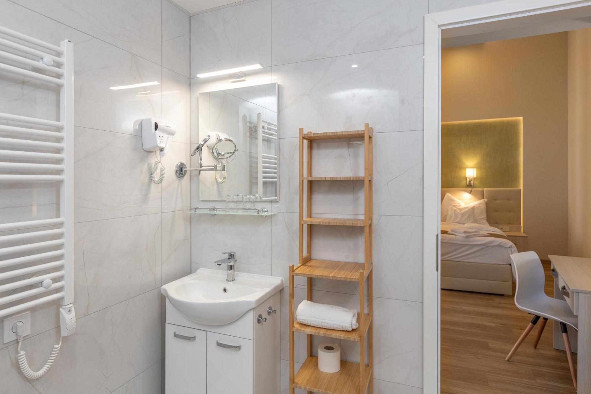 Marbles Residence Budapest Bagian luar foto